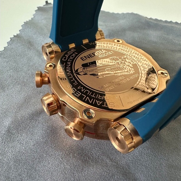 Vostok-Europe Energia Mecha-Quartz Chronograph - VK61-575B590 - Picture 11 of 16